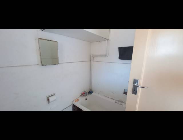 1 BEDROOM FLAT FOR SALE IN UMBILO